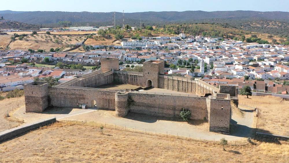 Panoramic view with the castle