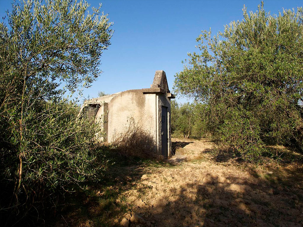Exterior del Dolmen de Matarrubilla